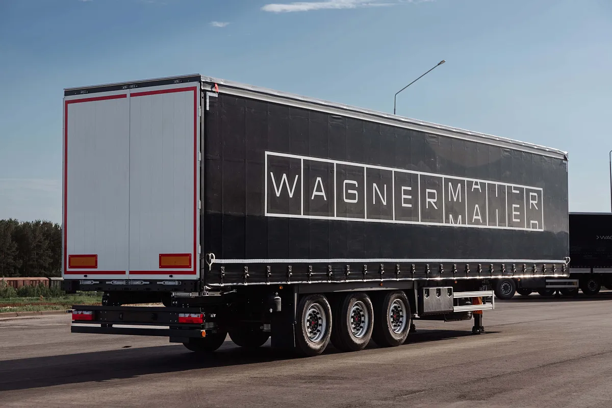 Шторный полуприцеп WAGNERMAIER CRS3 в аренду — фото, цена, характеристики
