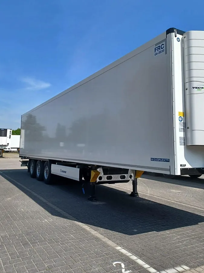 Полуприцеп рефрижератор Krone с Carrier Vector 1550 — фото, цена, характеристики